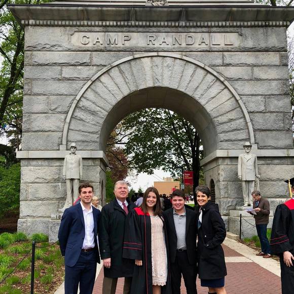 Meet your Posher, Gabrielle - Picture 1 of 1